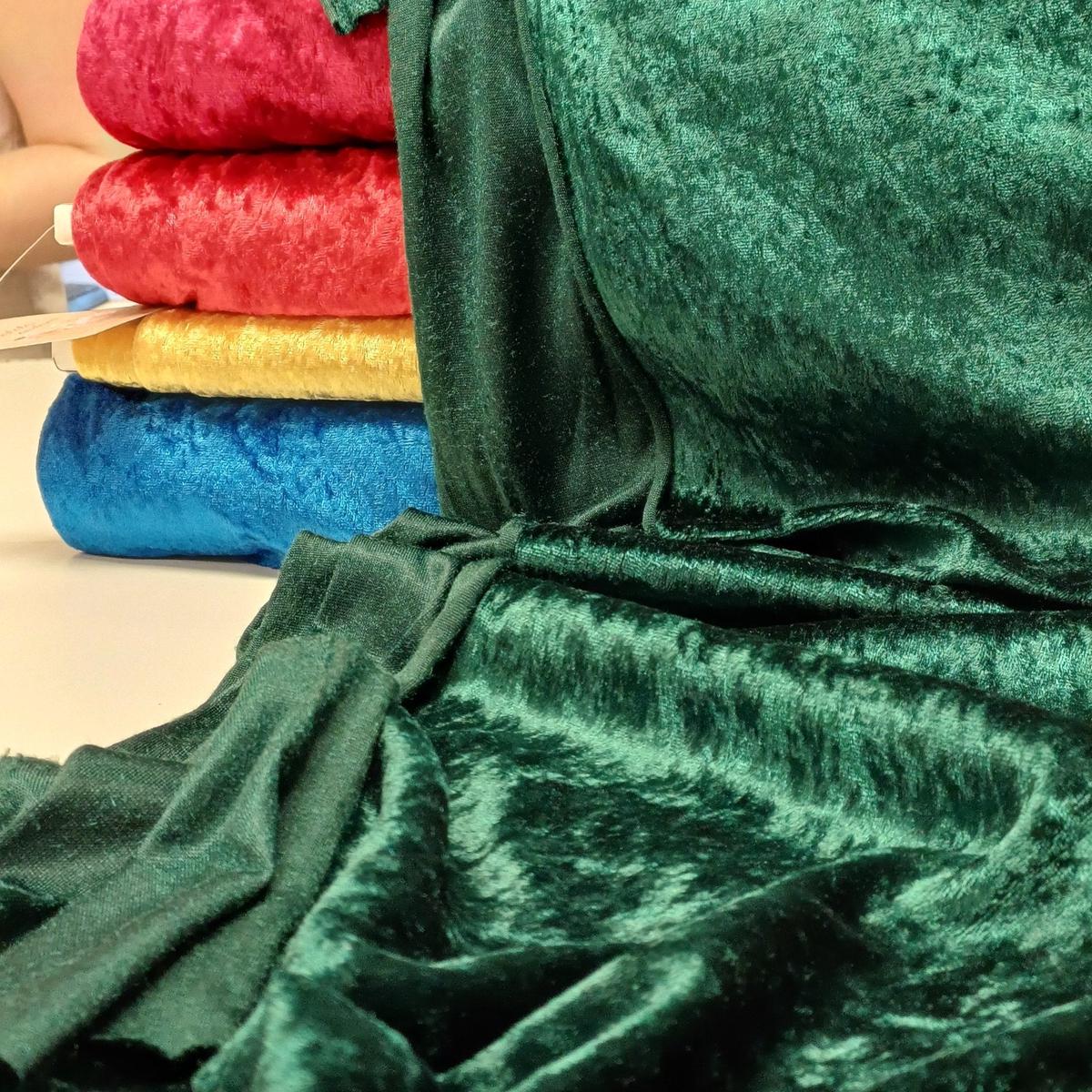 Velour with crinkle effect - emerald green 160 g/m