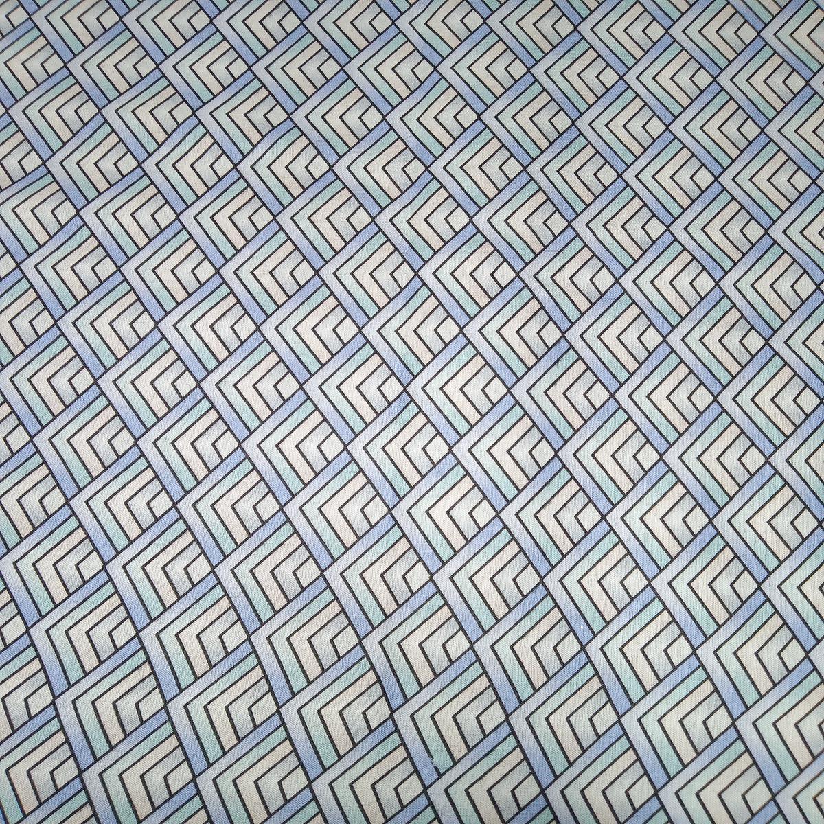 Diamond Pattern Cotton Fabric - 1 yard