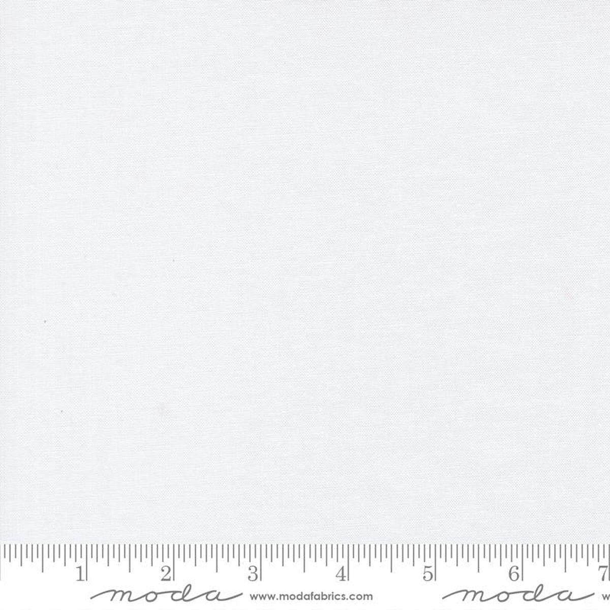 Bella Solids White Cotton Fabric MD-9900-500