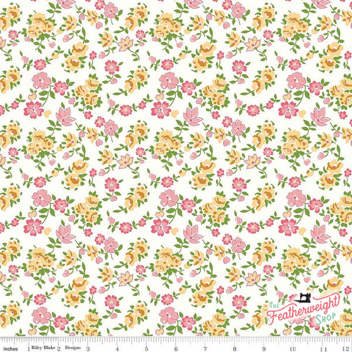 Fabric, Granny Chic by Lori Holt of Bee in My Bonnet - SHEETS YELLOW (by the yard)