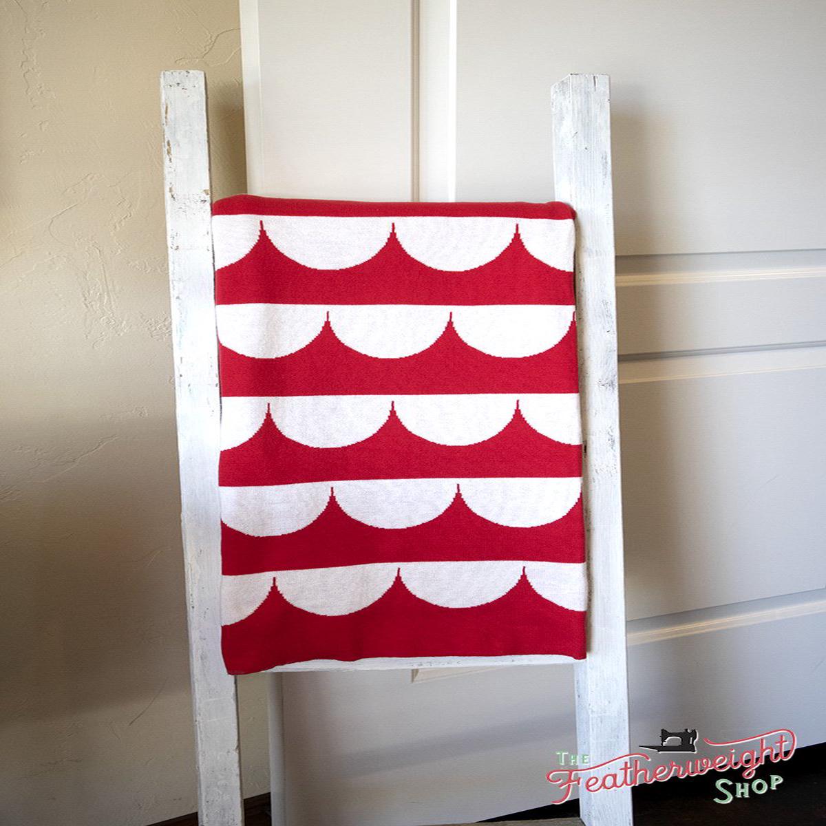 Throw, Bonnie and Camille for Moda -SMITTEN RED AND WHITE SCALLOP