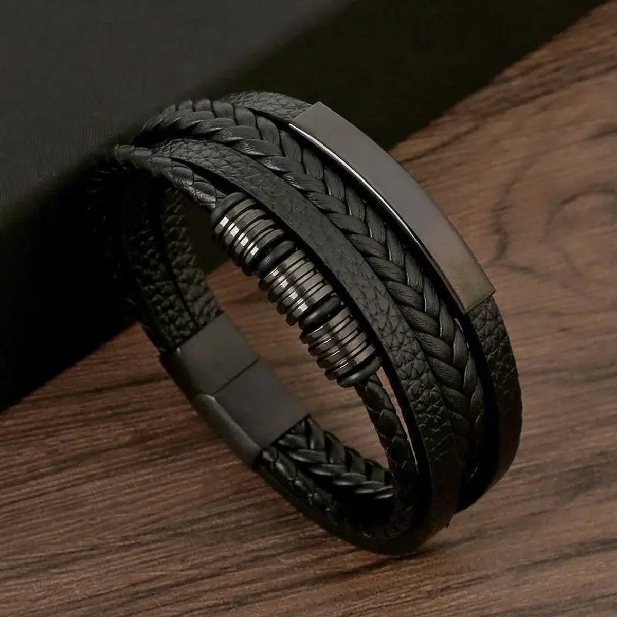 Fashionable Men's Leather Bracelet - Hand-Woven Style