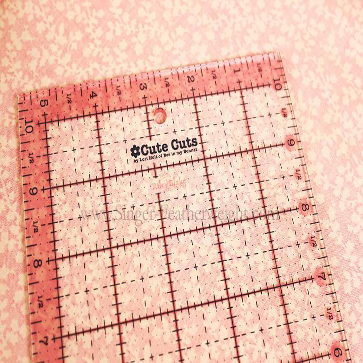 Cutting Ruler, Pink 5.5
