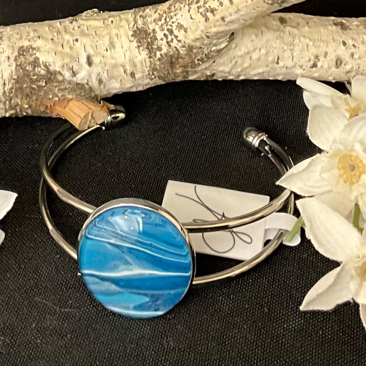 Silver Bracelet with Large Disc in Blues