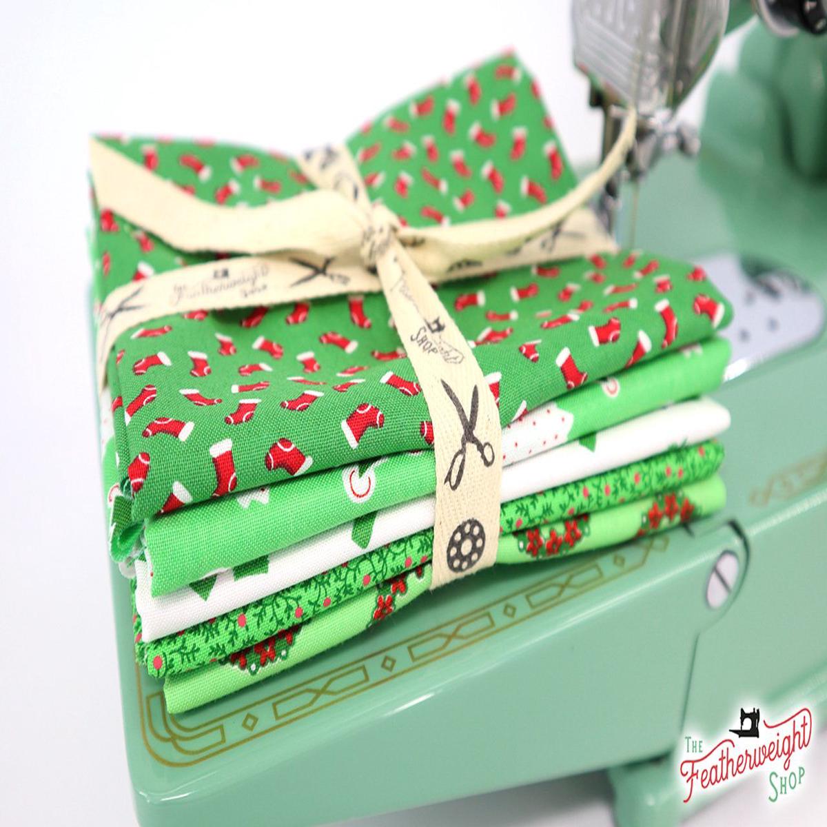 Fabric, Candy Cane Lane GREEN Christmas - FAT QUARTER BUNDLE