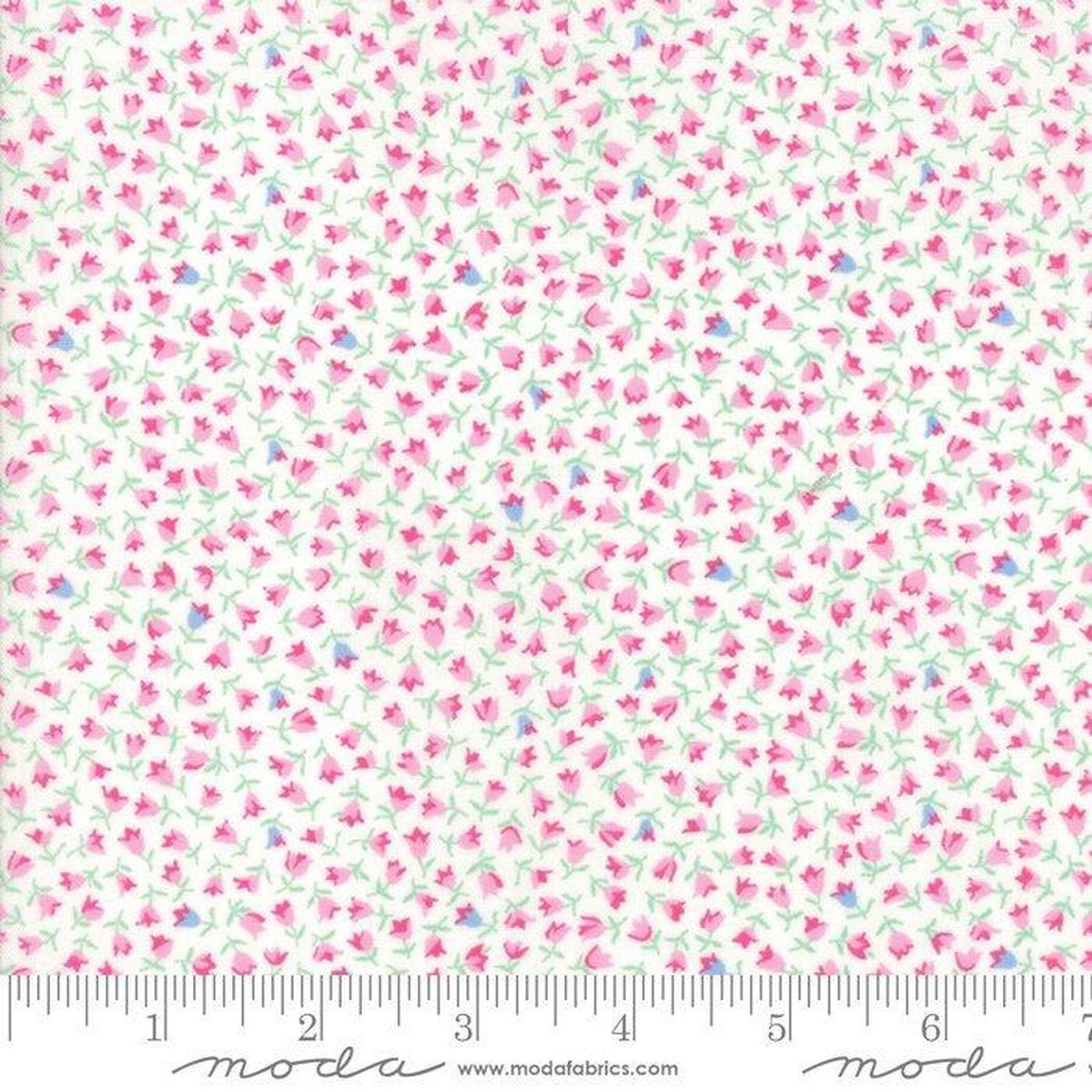 Fabric, Guest Room Linen by Kristyne Czepuryk with Pretty by Hand - FLORAL TULIPS WHITE (by the yard)