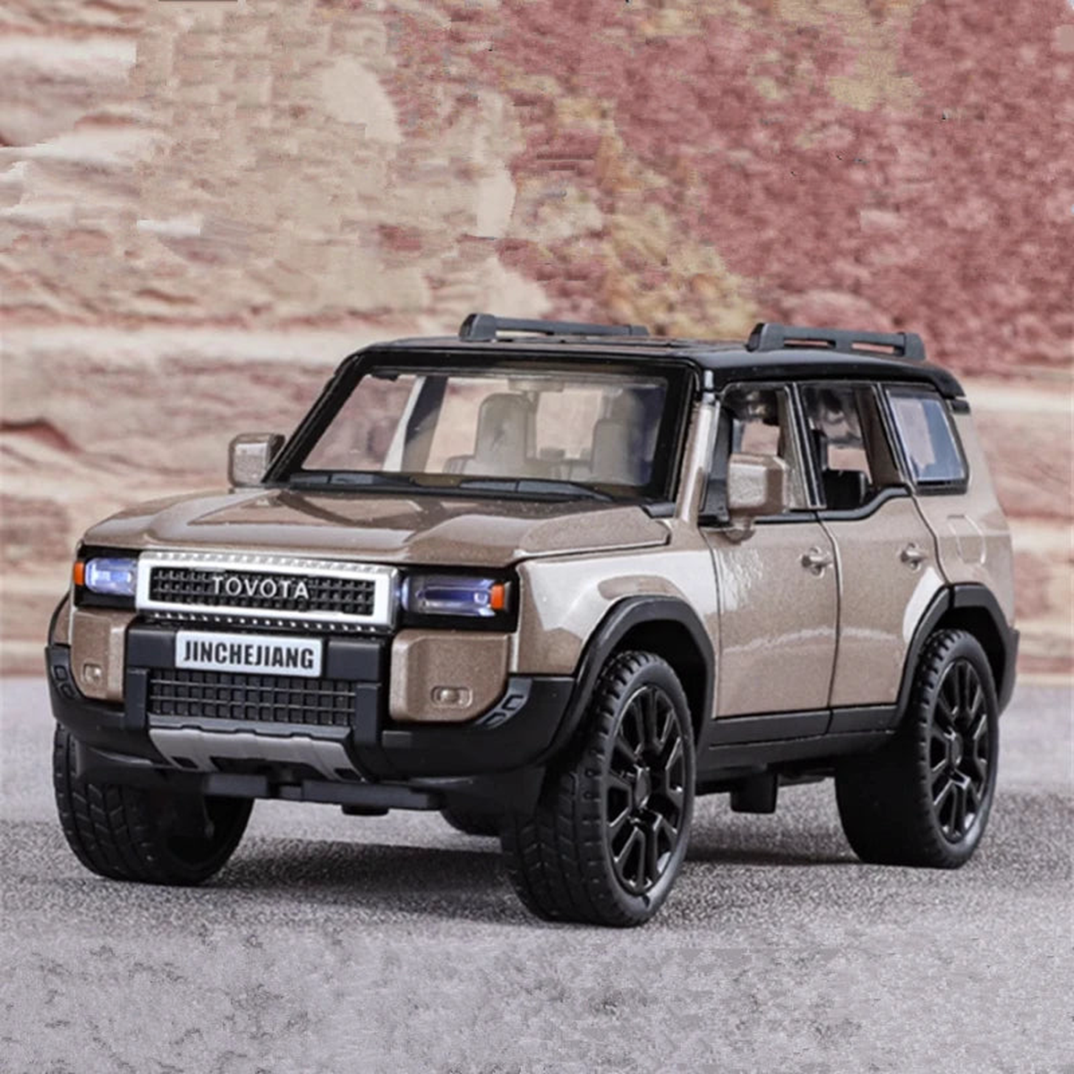 1/32 Toyota PRADO Land Cruiser Diecast Car