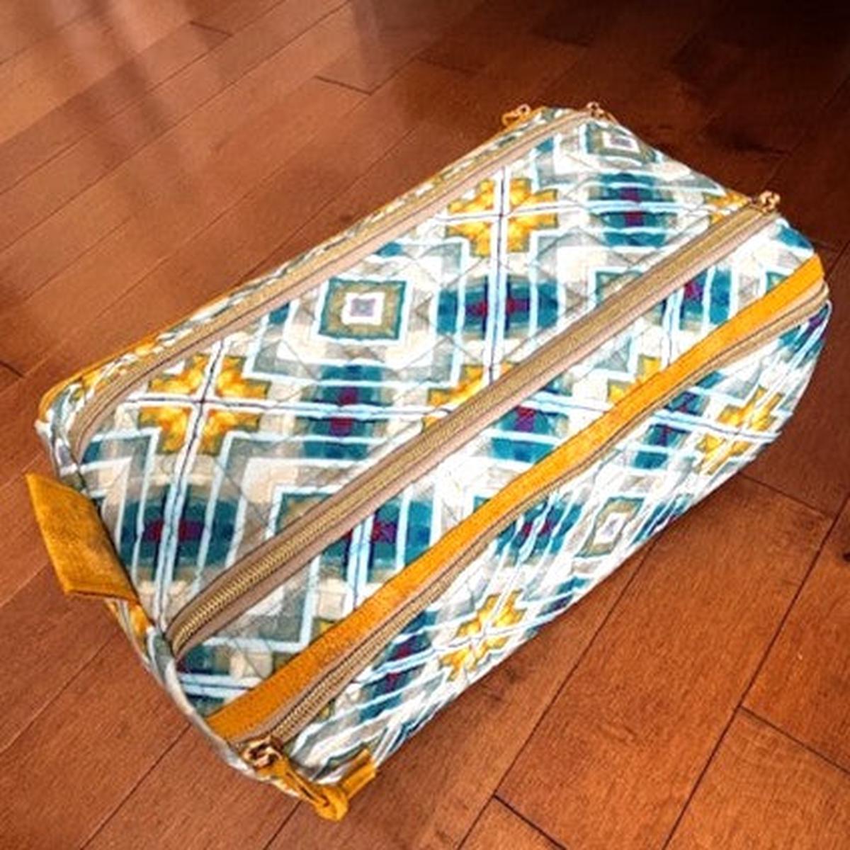 BYANNIE - Billy Reue - Double Zip Gear Bag