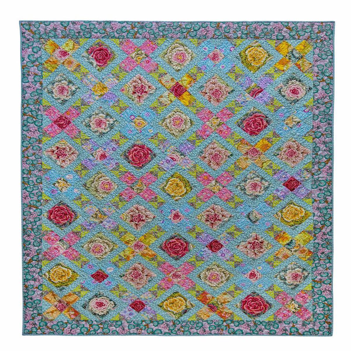 KAFFE FASSETT - QUILTS BY THE SEA - Lorna Doone Quilt Kit