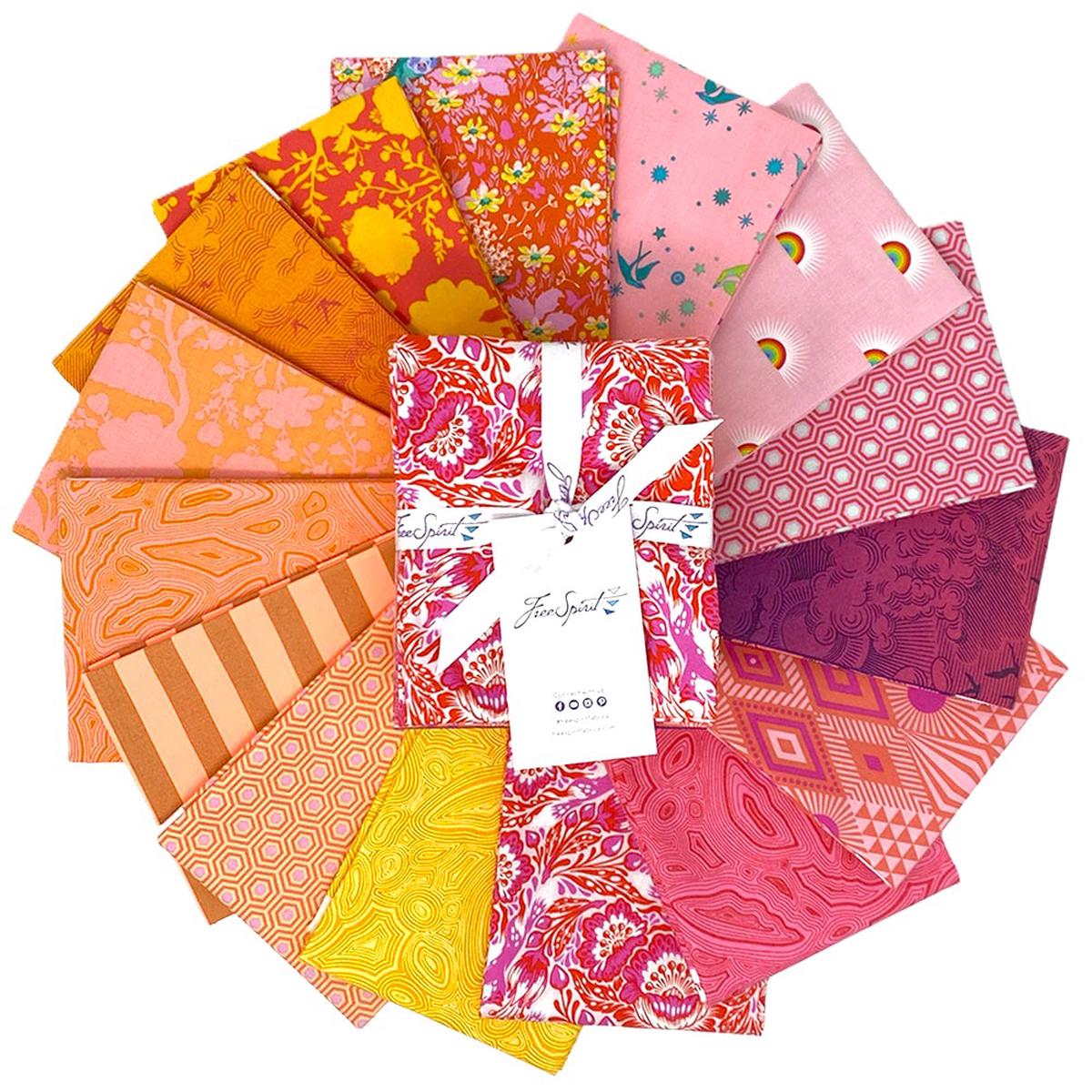 TULA PINK - Fruity Fat Quarter Bundle