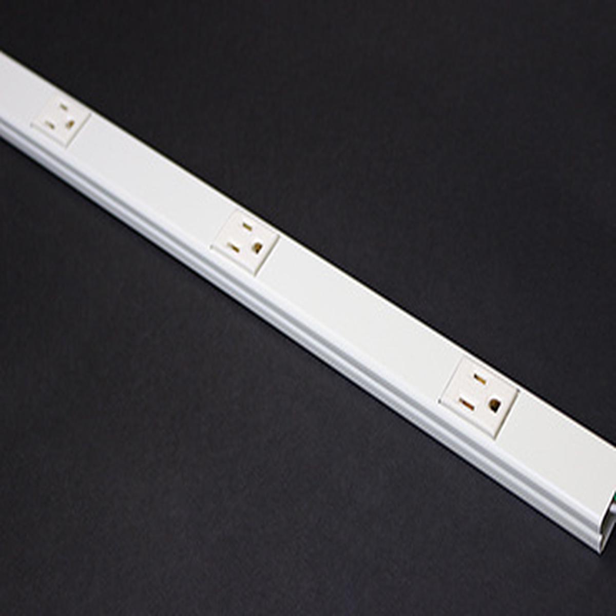 20GB506 Steel Plugmold Multioutlet System