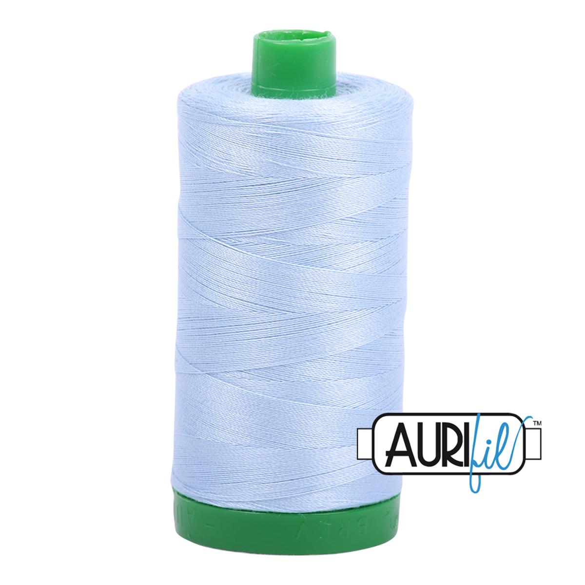 AURIFIL - Mako - 2710 Light Robins Egg