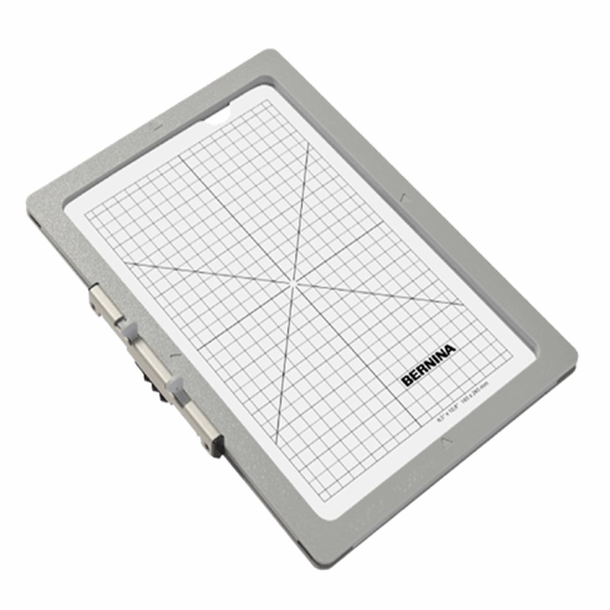 BERNINA CANADA - Medium Magnetic Embroidery Hoop ( 6.5