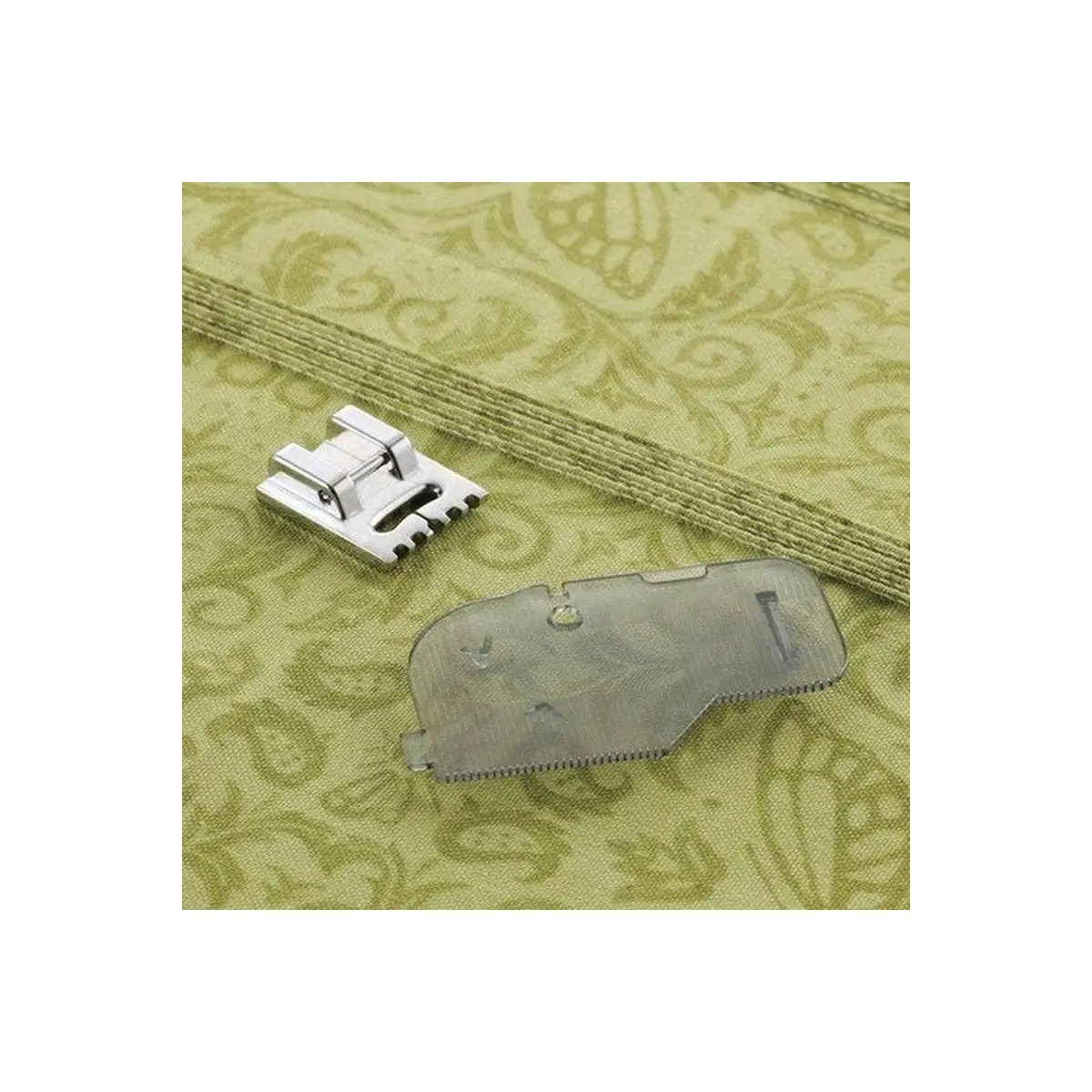 Pintuck Foot, Brother - 5-Groove