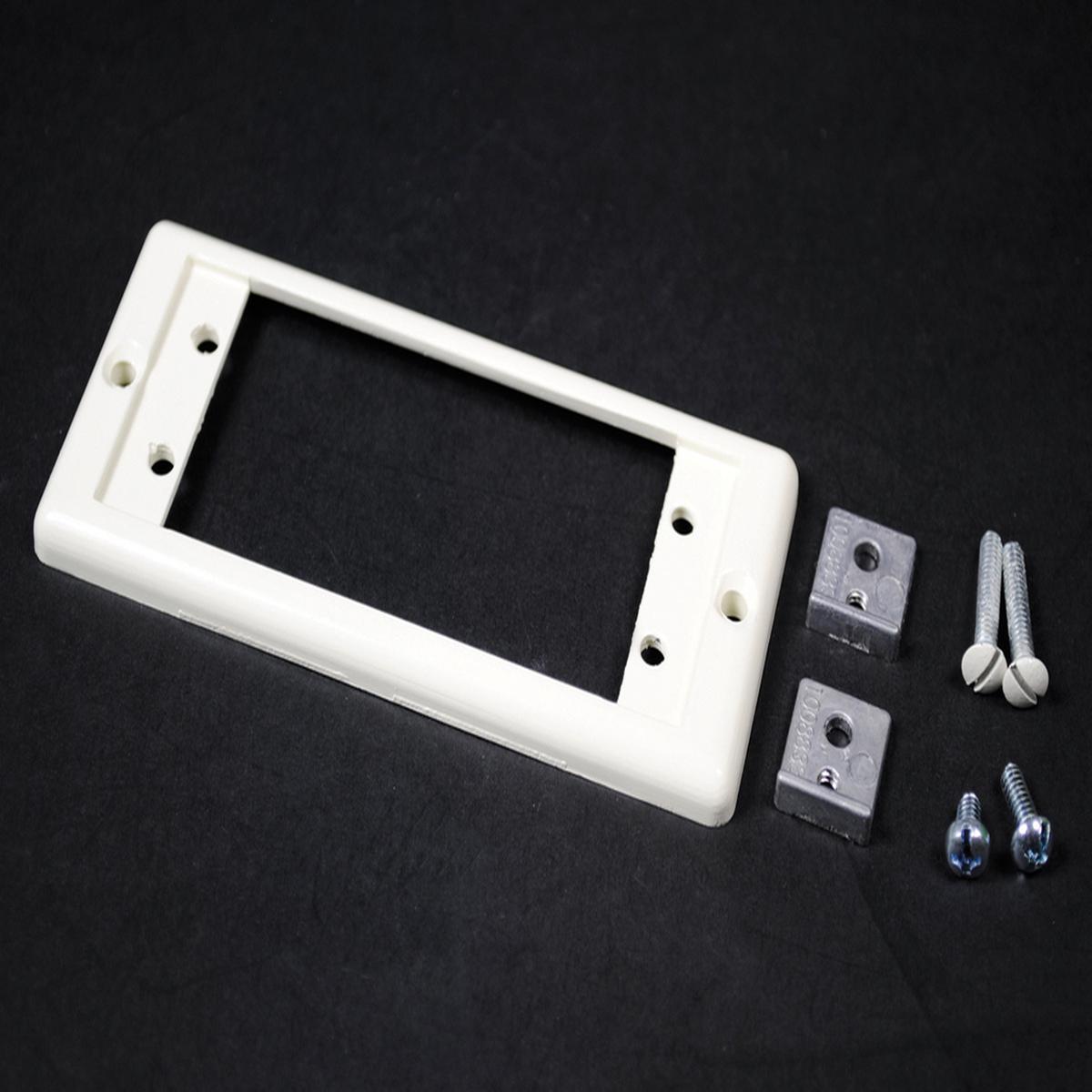 5500 Extron AAP Faceplate Fitting