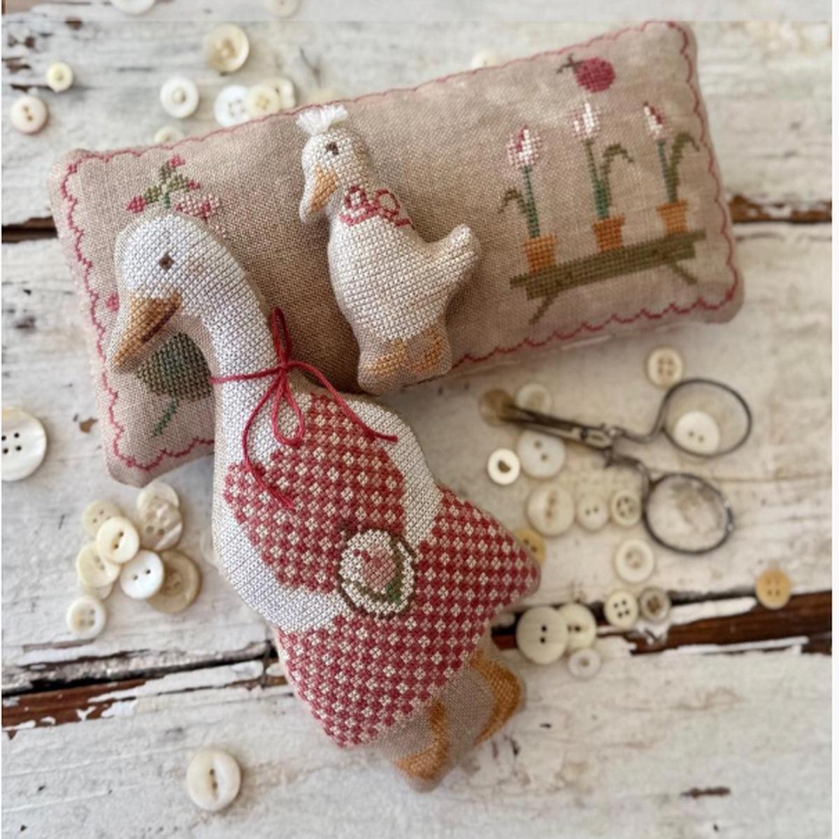 Animal Cracker Series Olive