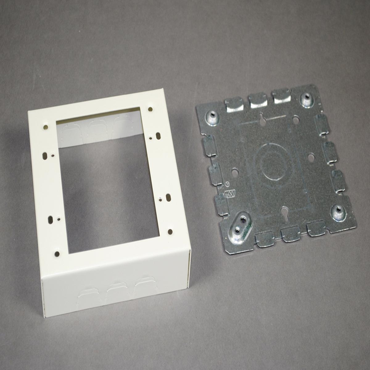 500/700 Two-Gang Shallow Switch and Receptacle Box Fitting
