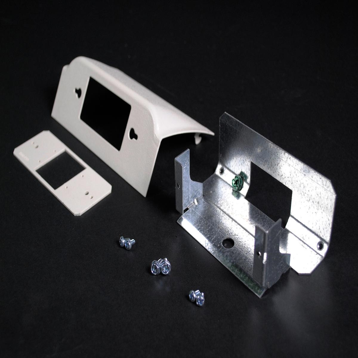 DS4000 Downward Device Plate Fitting
