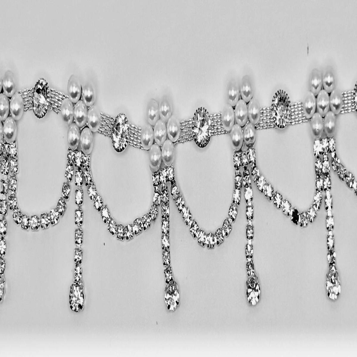 Rhinestone Chain Yardage with Pearls
