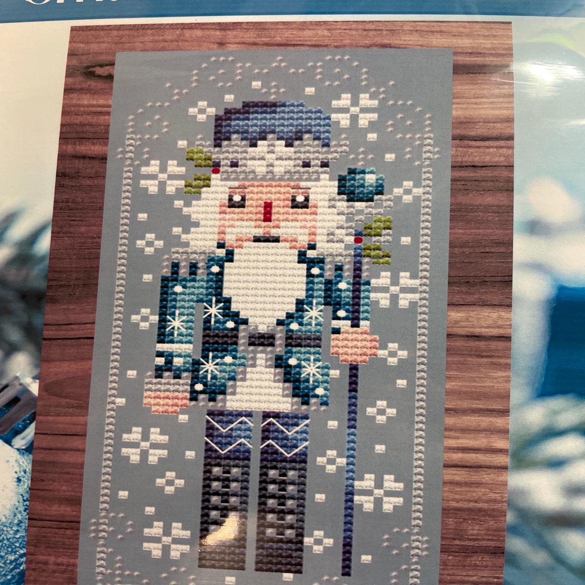 Small Nutcracker 2